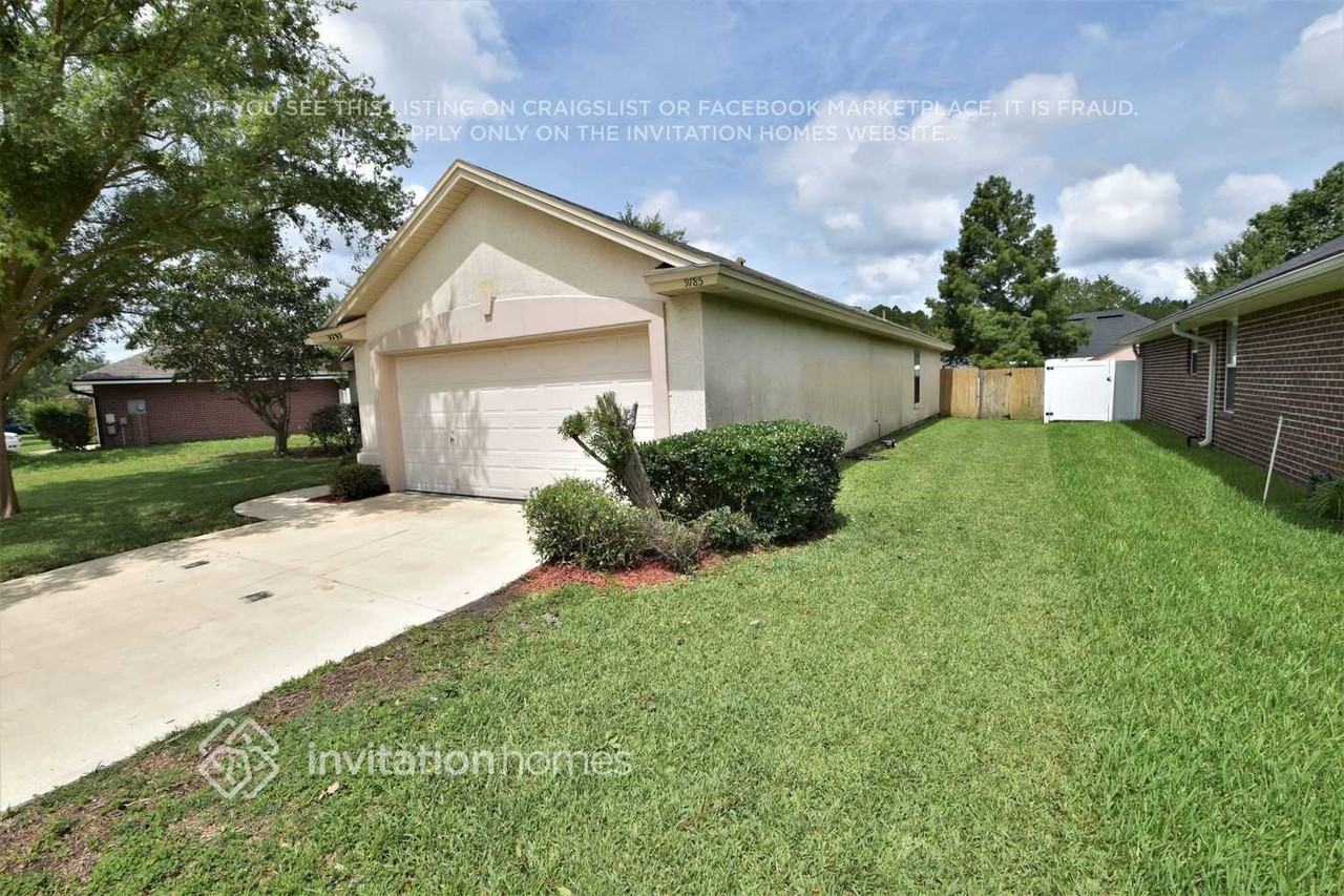 9785 Oxford Station Dr - Photo 2 of 9