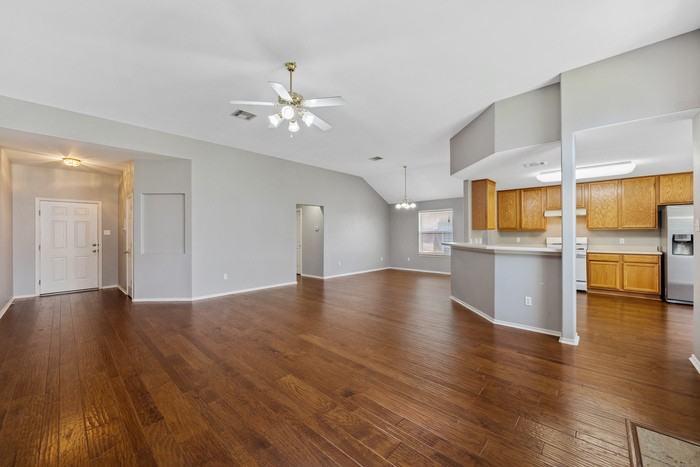 1512 Canvasback Trl - Photo 4 of 19