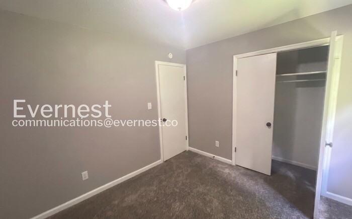 8025 Marsh Mountain Rd - Photo 7 of 18