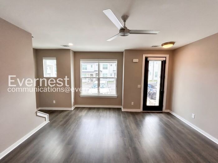 303 Jeffries Way - Photo 2 of 24