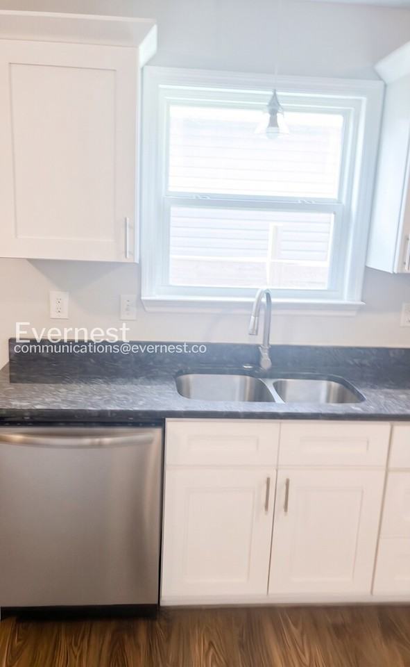 2008 Cleveland Ave - Photo 2 of 10