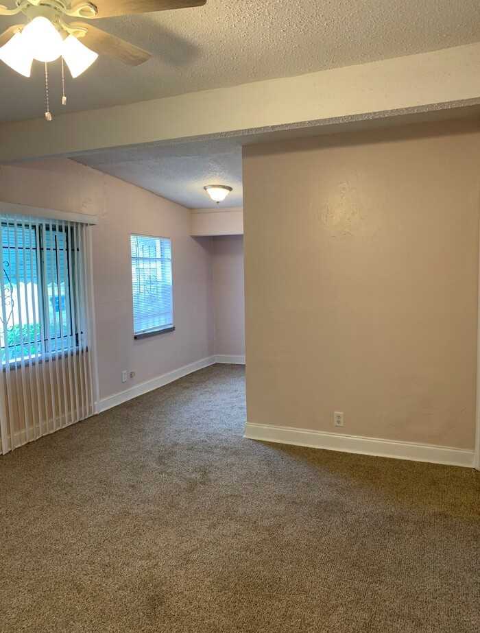 2632 Begonia Rd - Photo 4 of 20