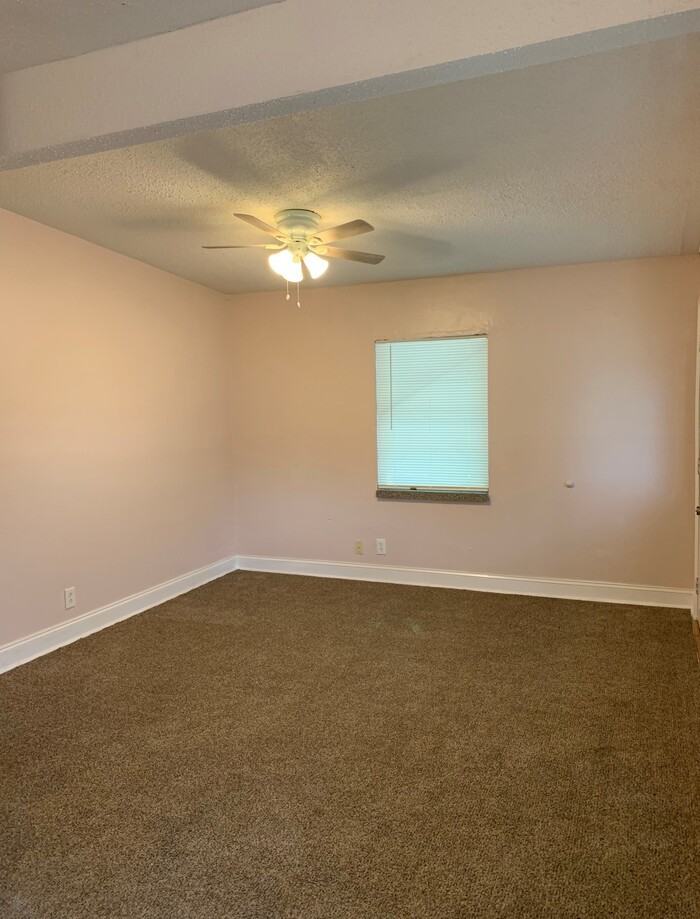 2632 Begonia Rd - Photo 7 of 20
