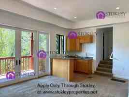 featured image of 712 Moraga Rd