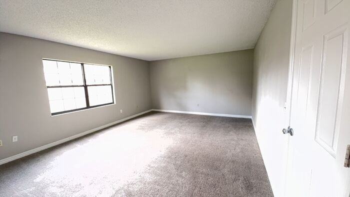 24 Wellside Ln - Photo 6 of 15