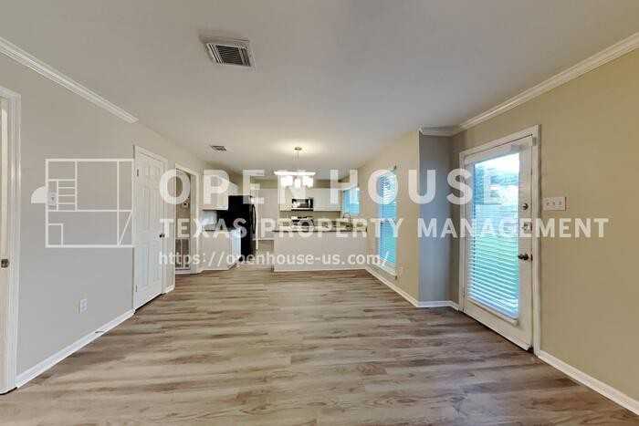 3407 Fort Richmond Dr - Photo 7 of 20