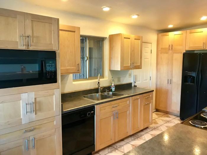 2601 N Euclid Ave - Photo 7 of 14