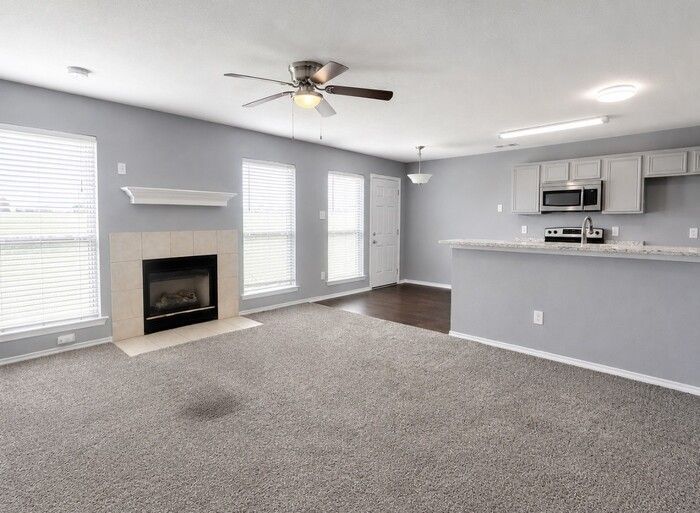 316 California Dr - Photo 2 of 9