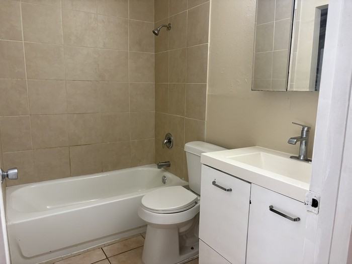 1014 Graham Dr #I3-1 - Photo 7 of 20