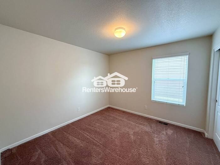 4738 E 95th Ave - Photo 5 of 23
