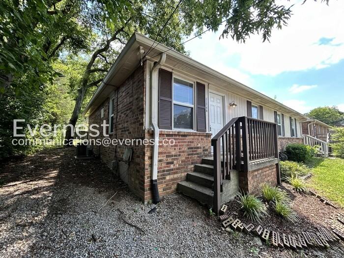 1176 Sioux Ter - Photo 3 of 21