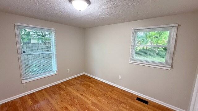 5720 W 41st Pl - Photo 7 of 10