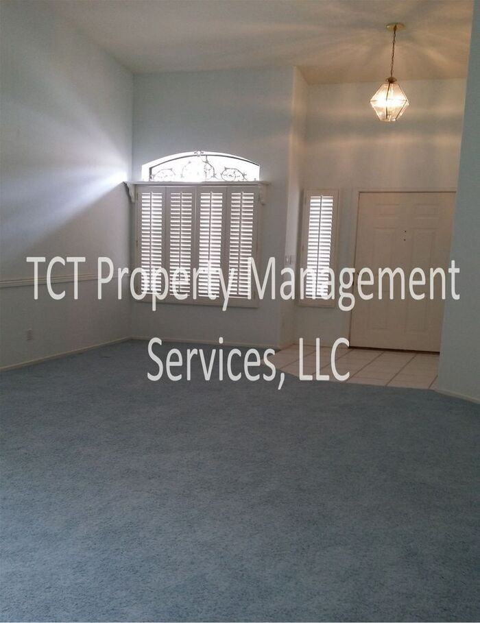 19980 N Matilda Ln - Photo 2 of 14