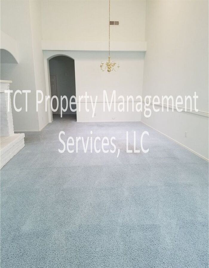 19980 N Matilda Ln - Photo 3 of 14