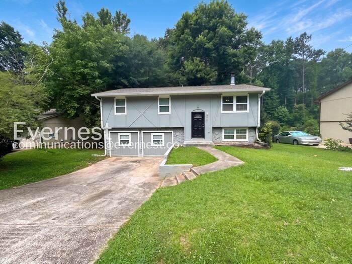 2199 Cherokee Valley Cir - Photo 2 of 23