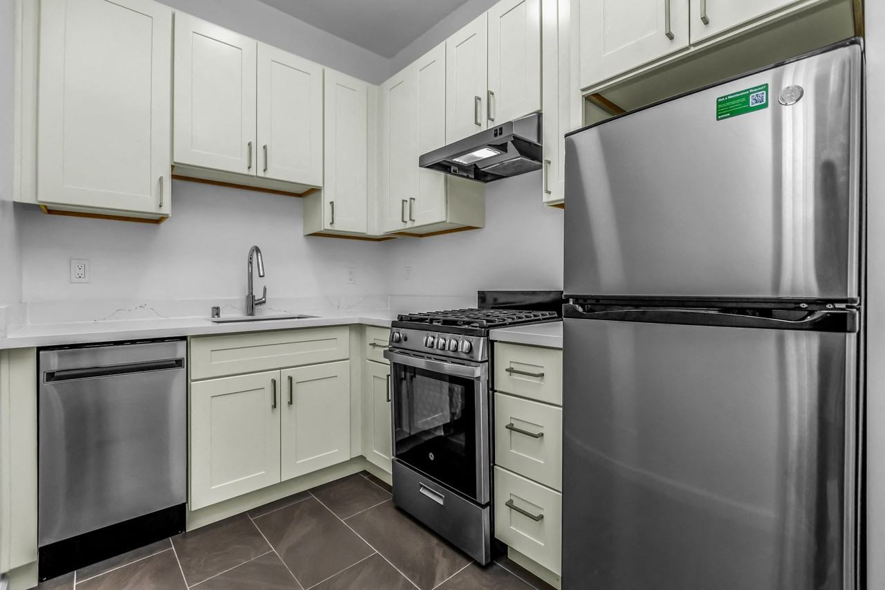 605 Jones - Photo 7 of 24