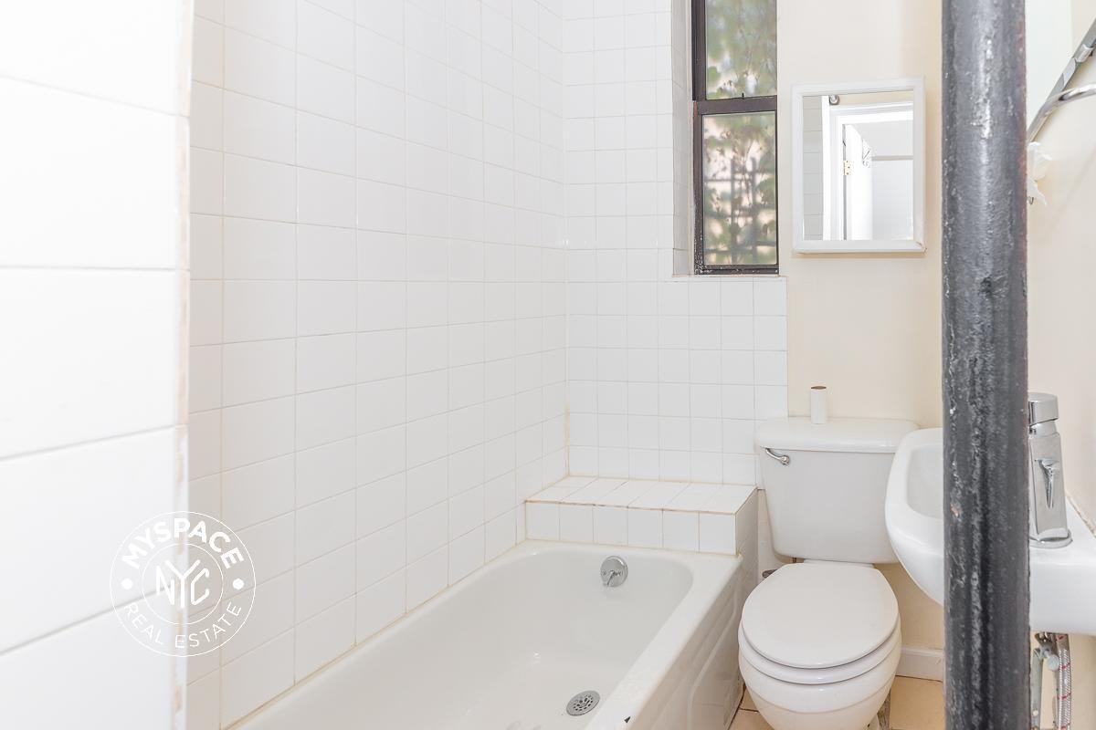 244 Roebling St #5 - Photo 5 of 7