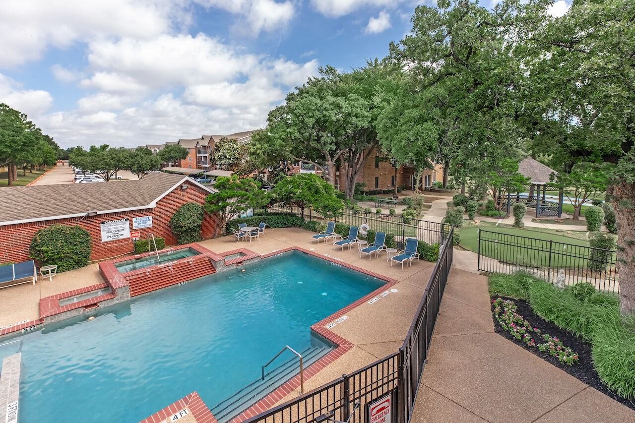 Villas on Bear Creek - Photo 3 of 47