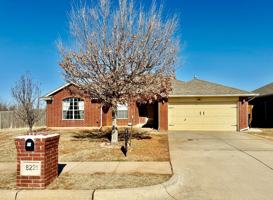 featured image of 8221 Greer Way #1