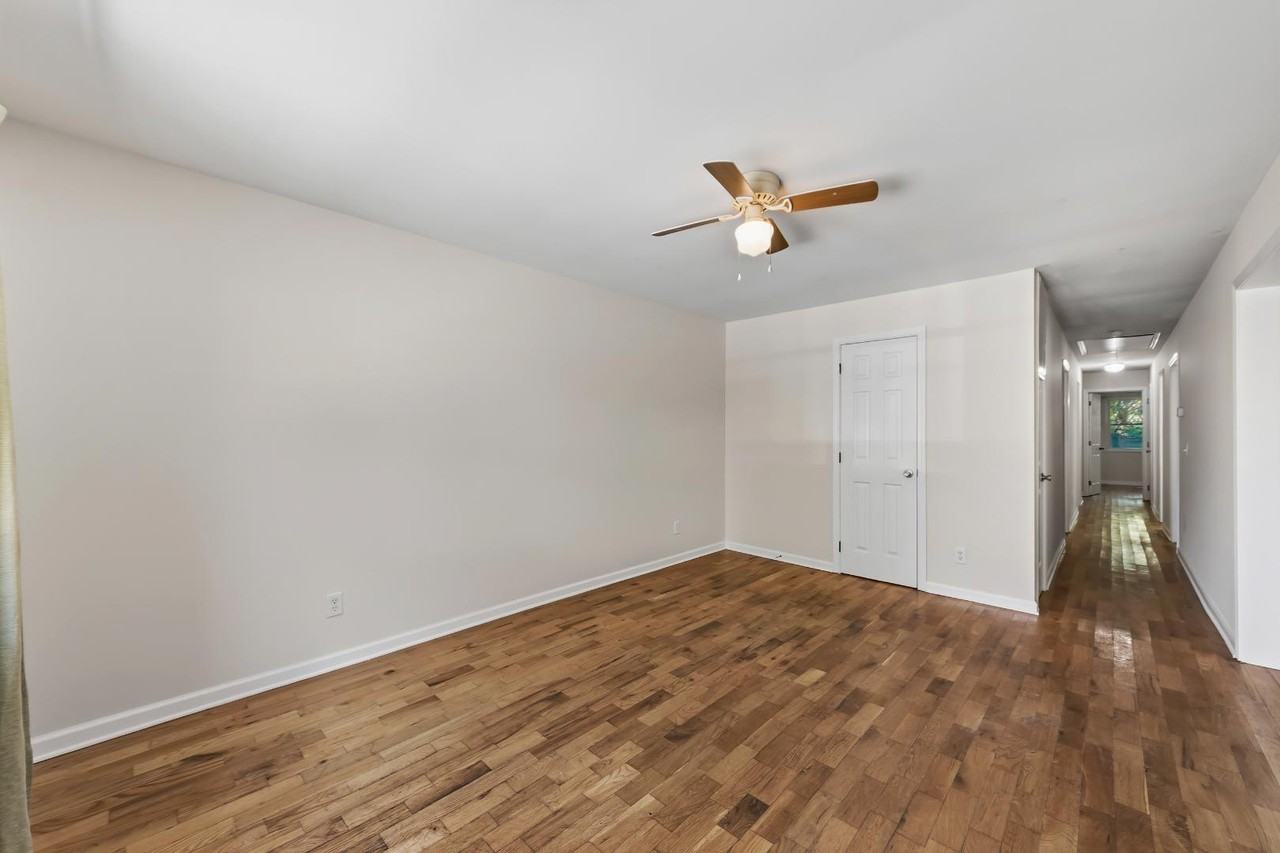 41 Rose Ln - Photo 6 of 20