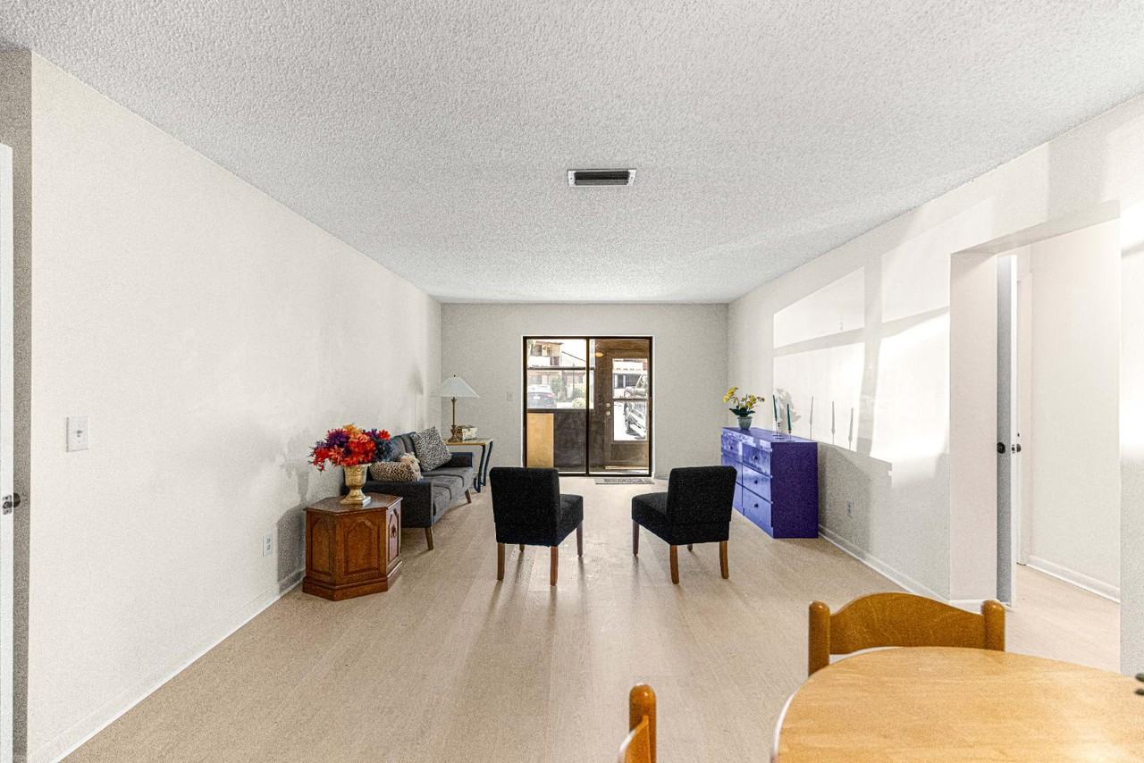 3507 E Fort King St - Photo 6 of 11