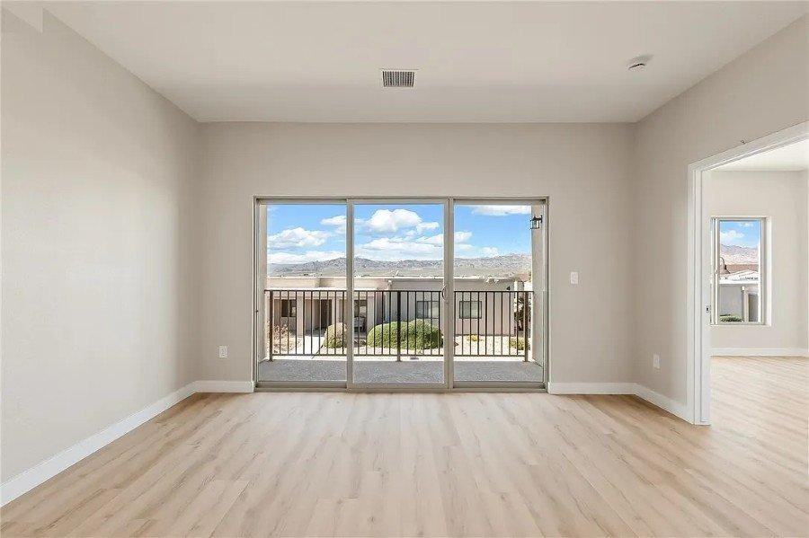 3360 W Landon Dr - Photo 6 of 21