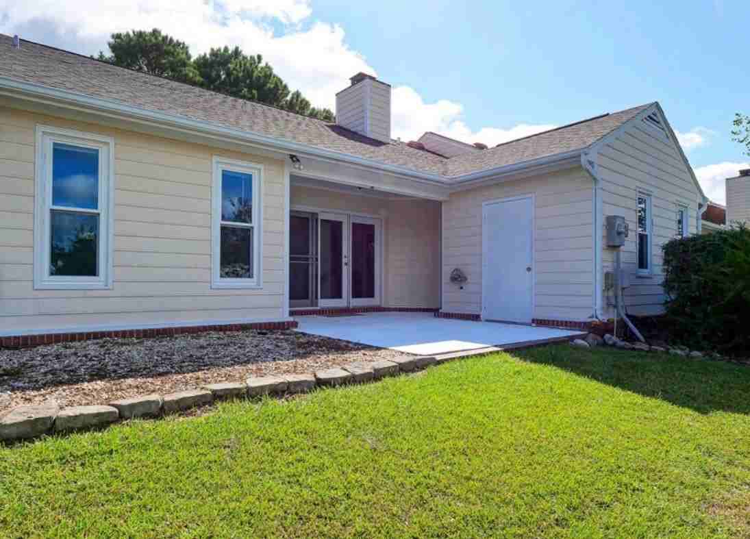 3023 Remington Dr - Photo 6 of 9