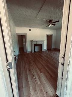 1221 W 2nd Avenue - Photo 4 of 22