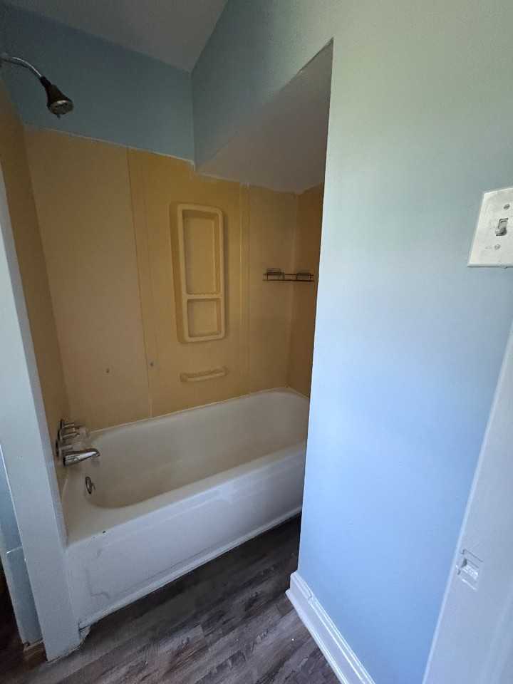 2533 Richmond Hwy - Photo 6 of 10
