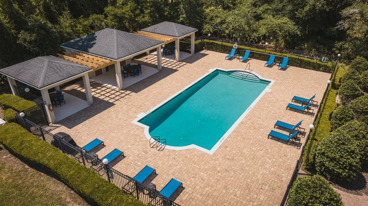 Dream Portofino Shores - Photo 3 of 25