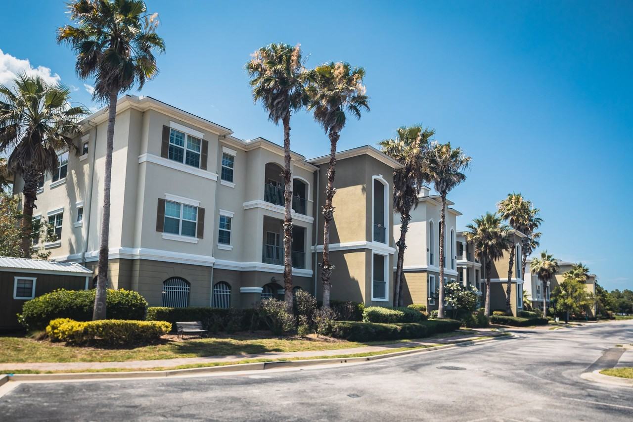 Dream Portofino Shores - Photo 5 of 25