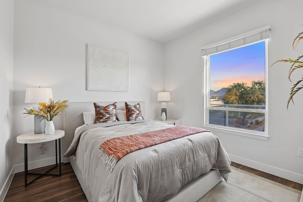 Broadstone Scottsdale Quarter - Photo 2 of 37