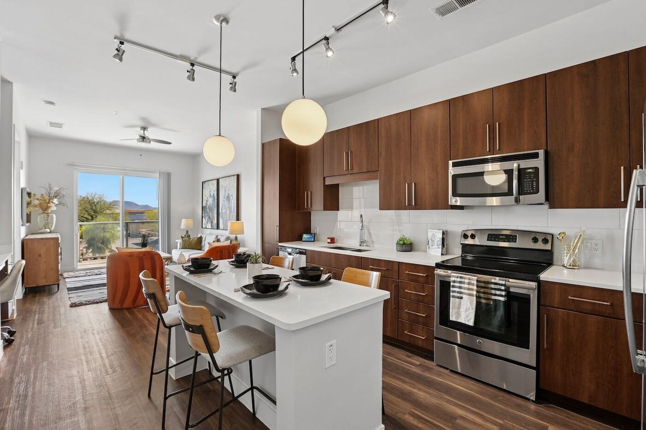 Broadstone Scottsdale Quarter - Photo 4 of 37