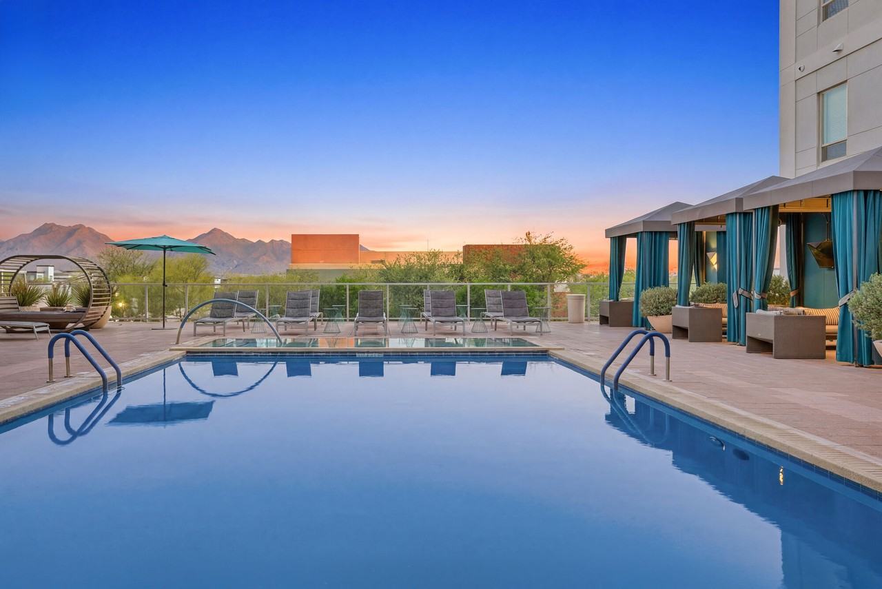 Broadstone Scottsdale Quarter - Photo 6 of 37
