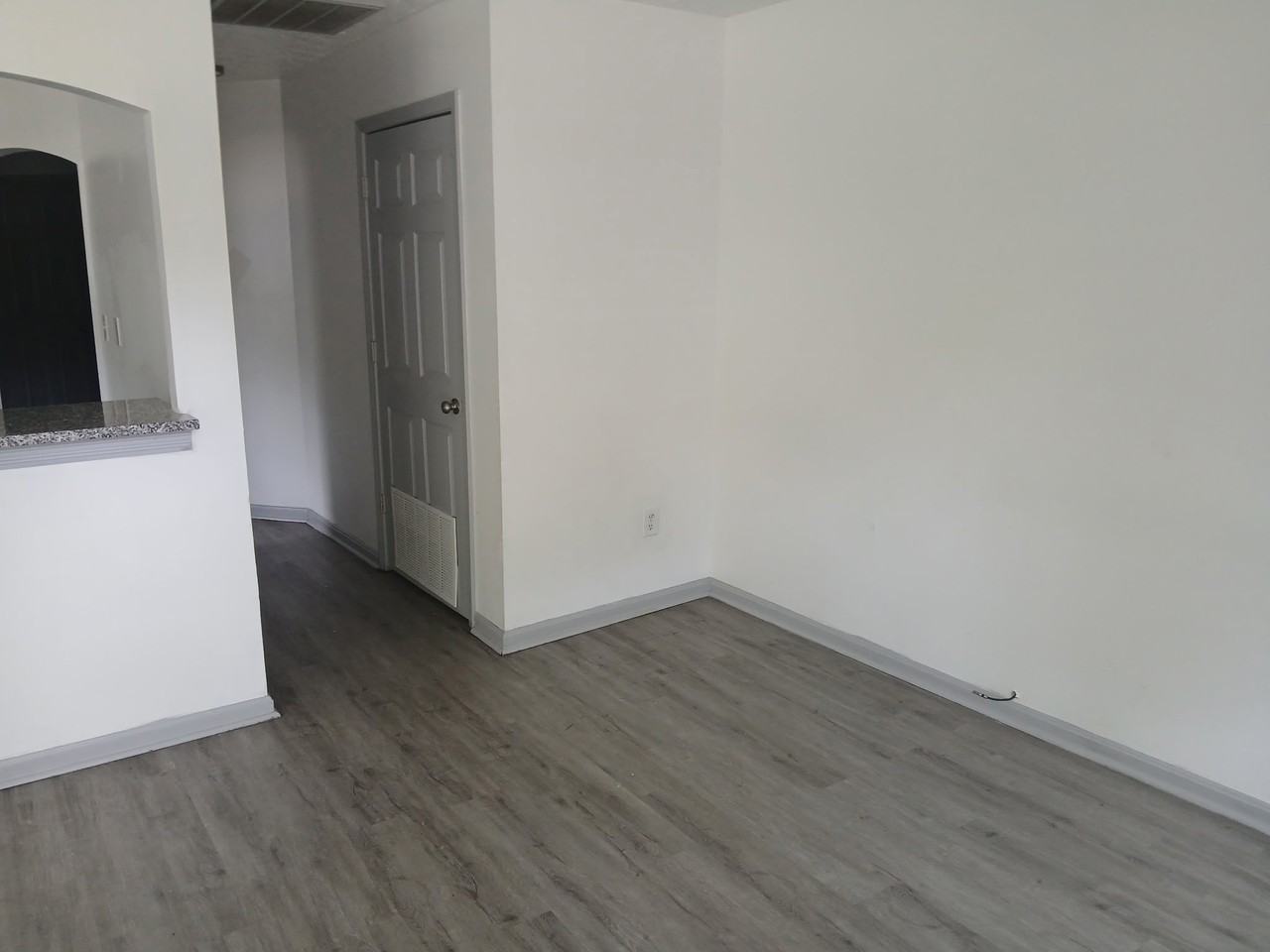 1340 S 26th St #1 - Photo 5 of 8