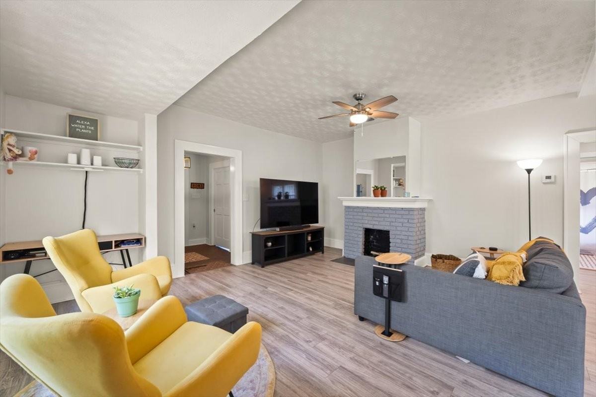 747 West St #1 - Photo 7 of 31