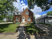 15205 Maplewood Ave #1 - Photo 1 of 1