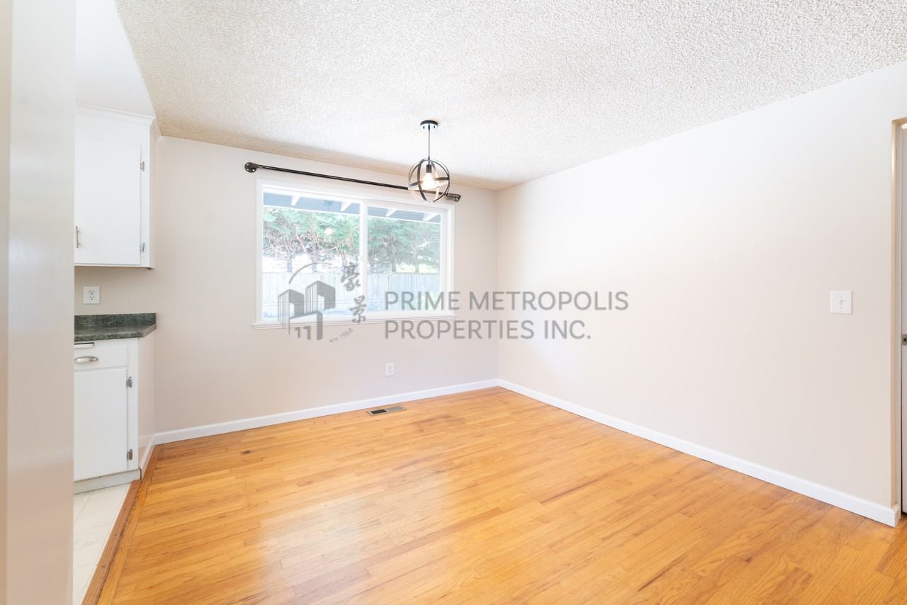 16428 Se 16th St #1 - Photo 4 of 22