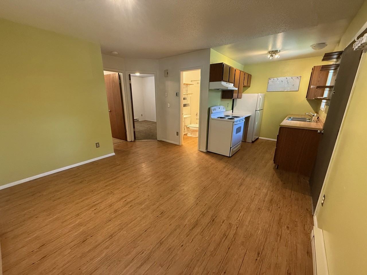 705 N Montana Ave #1 - Photo 4 of 13