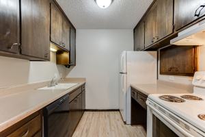 featured image of 3800 Foss Rd