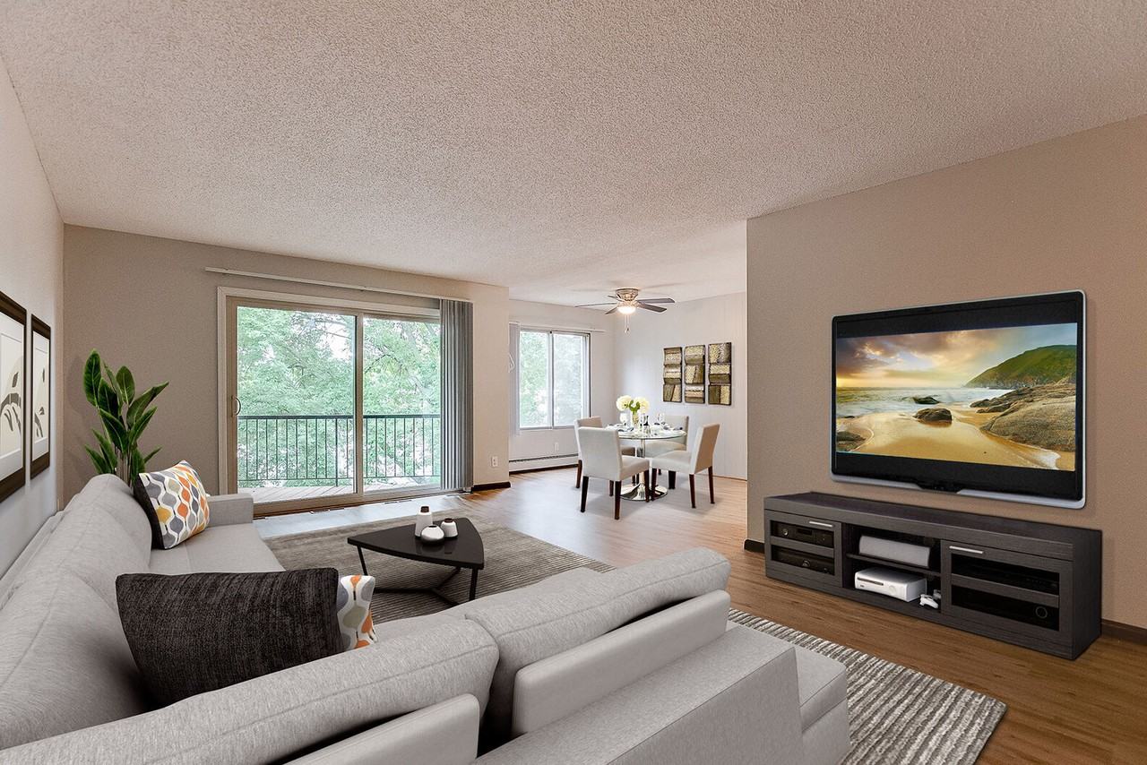 Caravelle Apartments - Photo 3 of 16