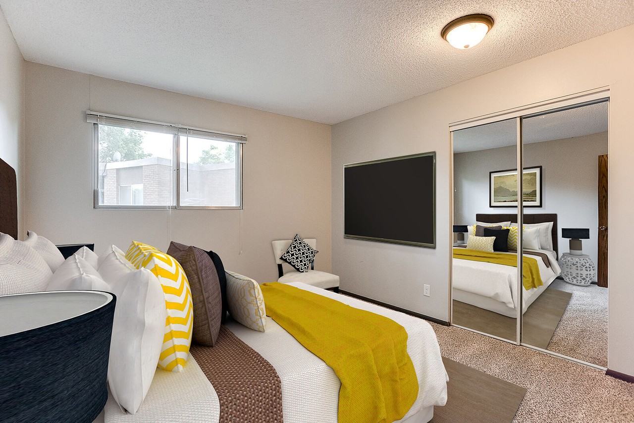 Caravelle Apartments - Photo 6 of 16