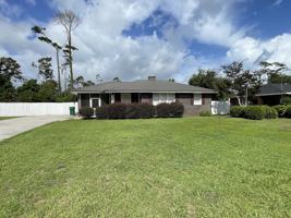 featured image of 2208 White Oak Dr #1