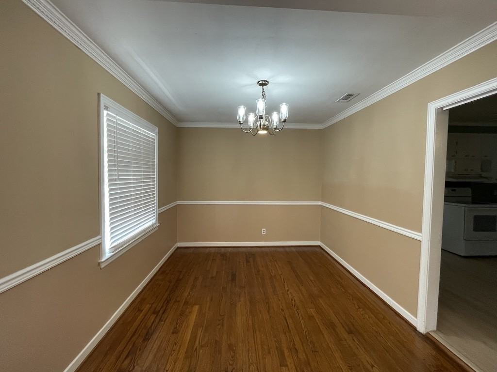 2208 White Oak Dr #1 - Photo 7 of 20