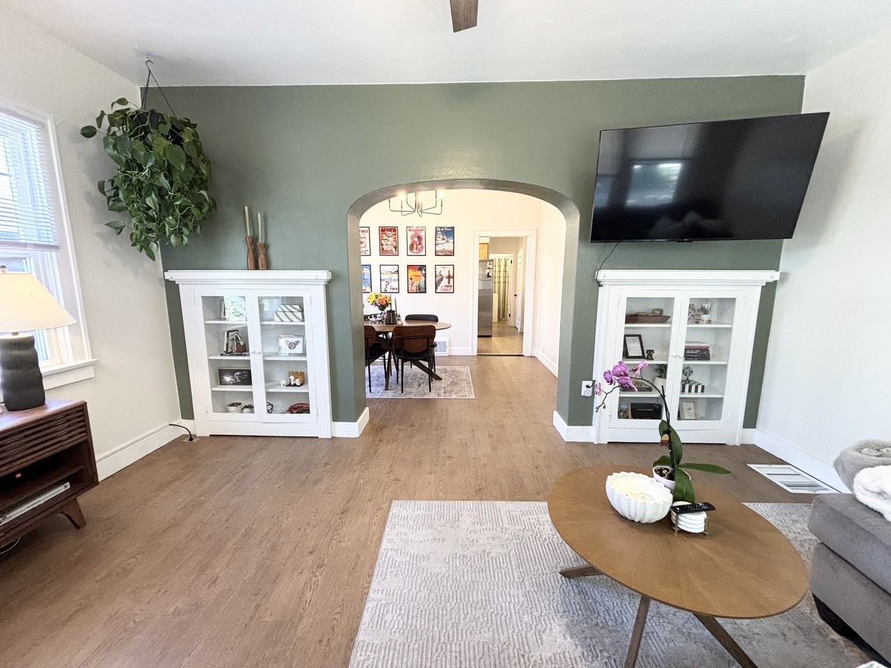 1415 Hollywood Ave #1415 - Photo 3 of 34