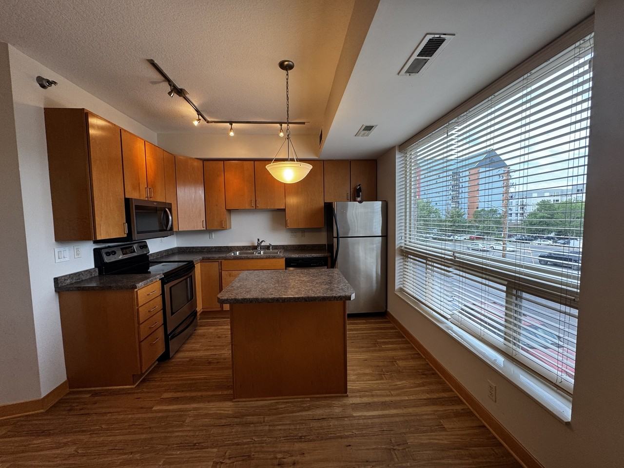 2600 University Ave Se #214 - Photo 3 of 15