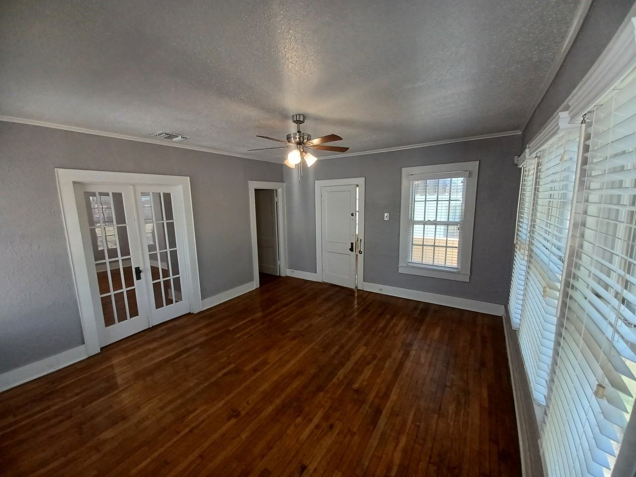 214 Funston Pl #3 - Photo 2 of 22