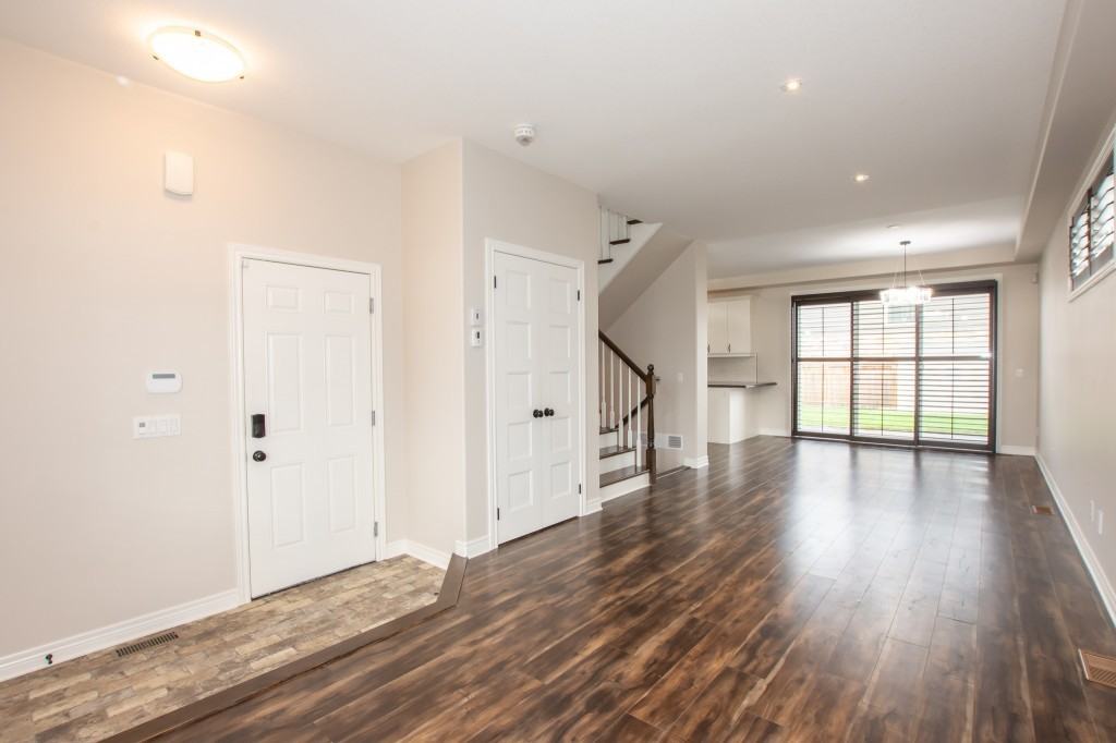 8389 Eva Blvd - Photo 4 of 24