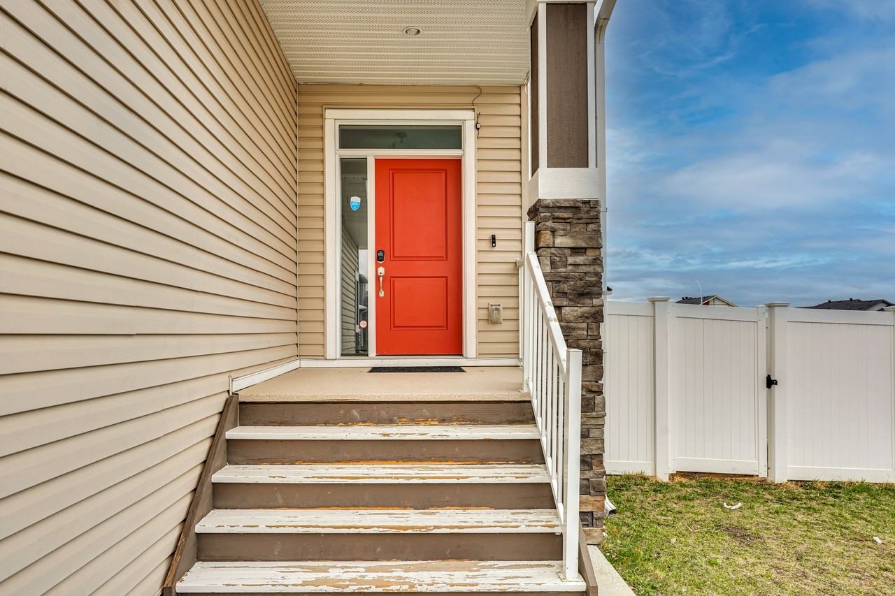 1200 Iron Landing Way - Photo 4 of 50