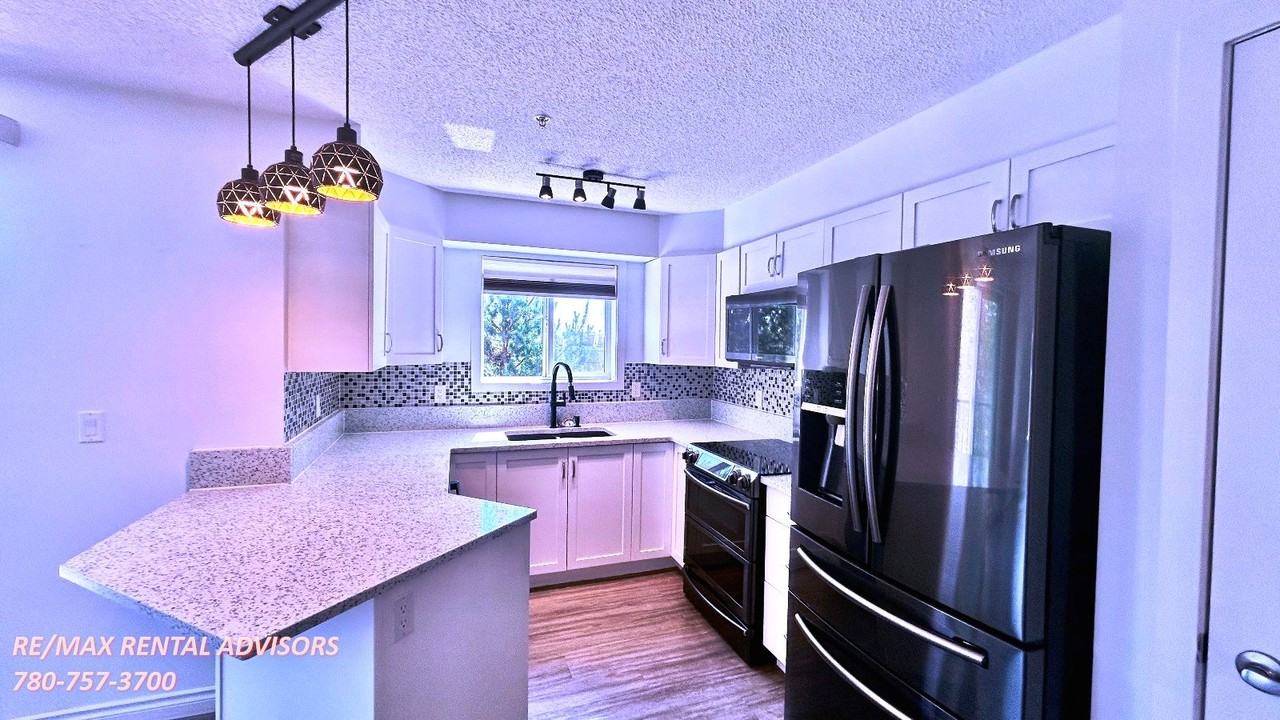 #303 396 Silver Berry Road Northwest - Photo 4 of 23